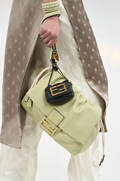 Look 136